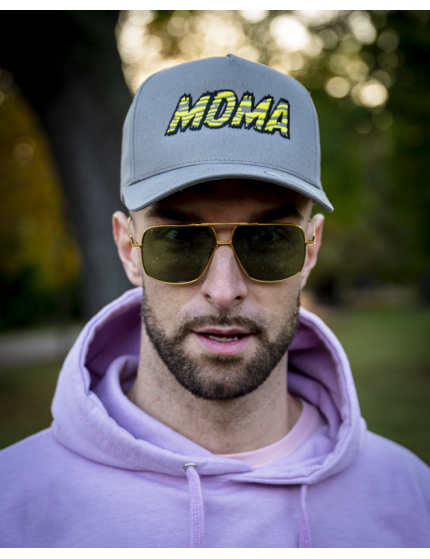 Šedá snapback s výšivkou